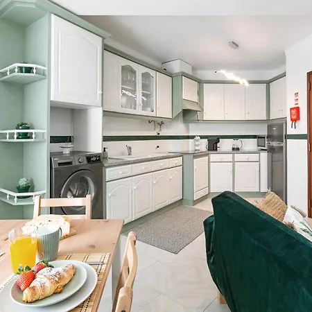 Apartamento Florida - T2 Familiar Perto Da São Martinho do Porto